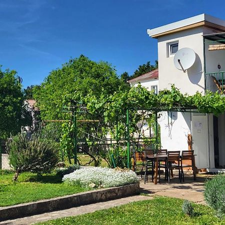 Apartmani Centar Seline Paklenica المظهر الخارجي الصورة