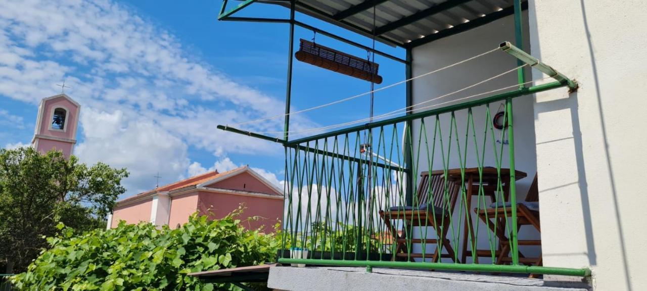 Apartmani Centar Seline Paklenica المظهر الخارجي الصورة