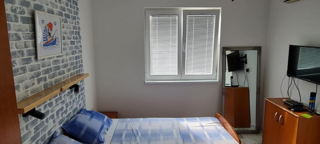 Apartmani Centar Seline Paklenica المظهر الخارجي الصورة